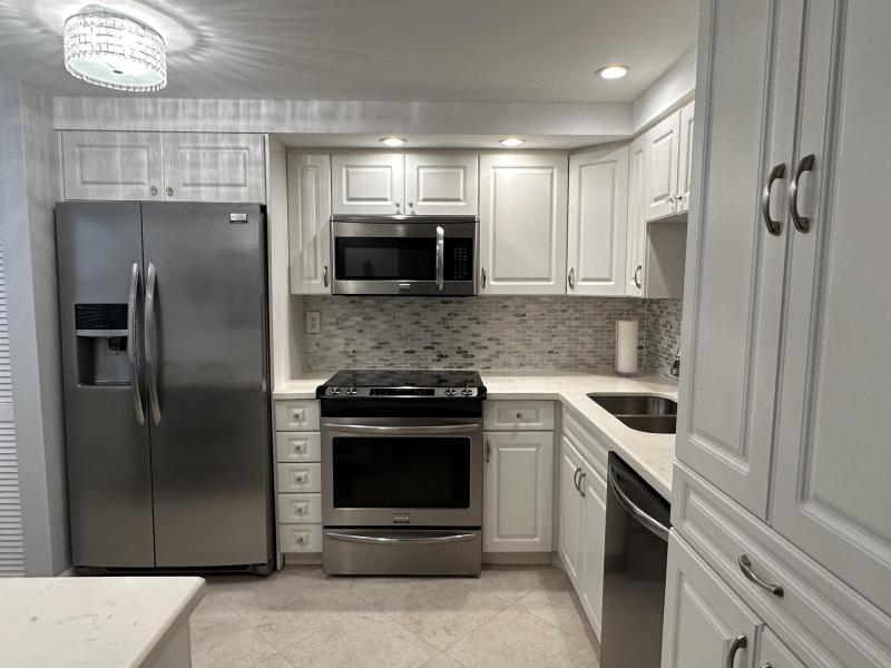  Condo & Townhome Photos