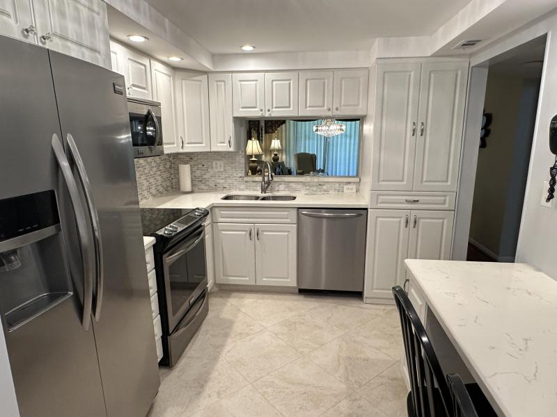  Condo & Townhome Photos