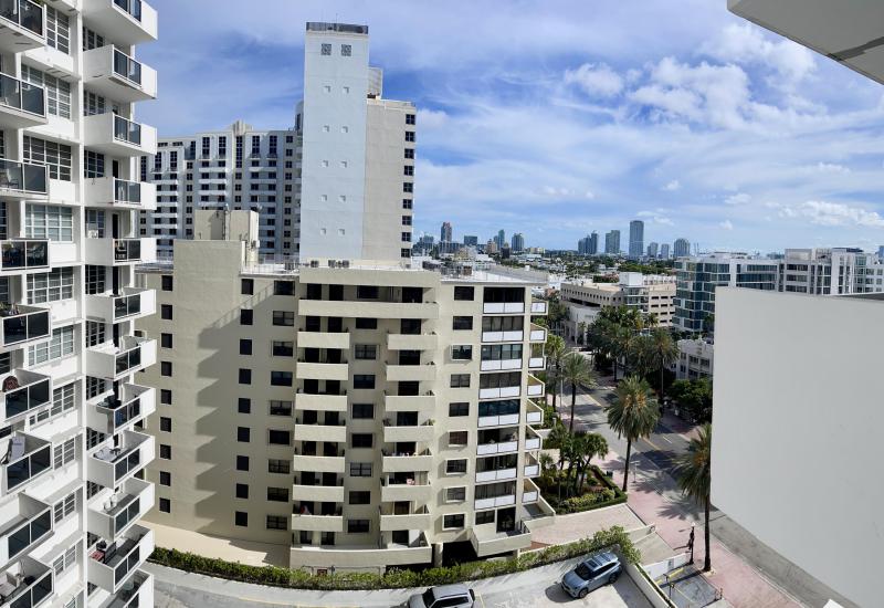  Condo & Townhome Photos