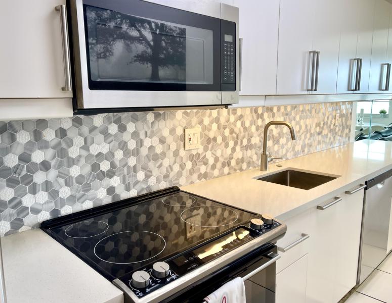 Condo & Townhome Photos