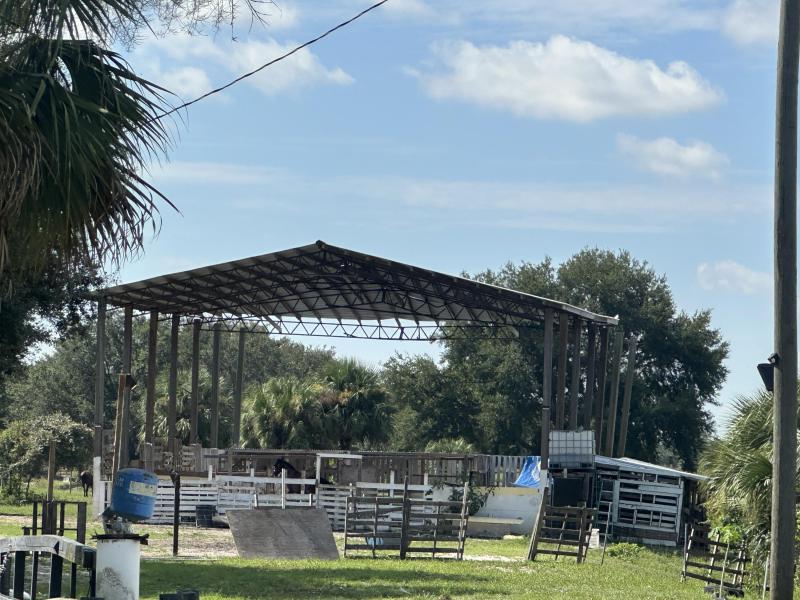  Commercial & Industrial Land Images 