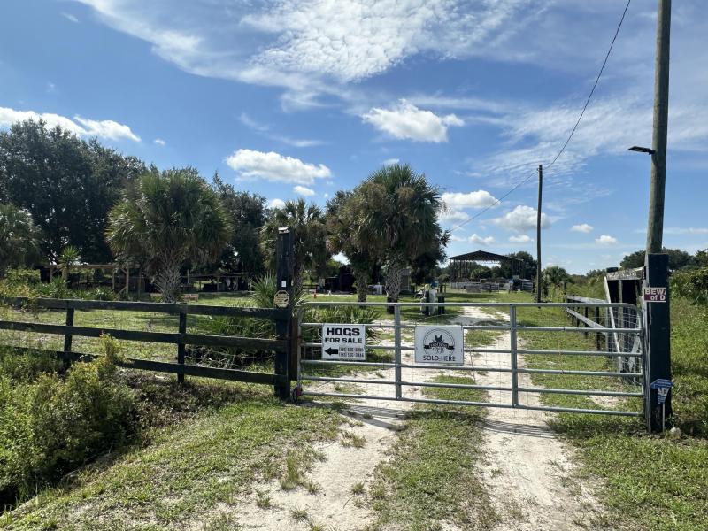  Commercial & Industrial Land Images 