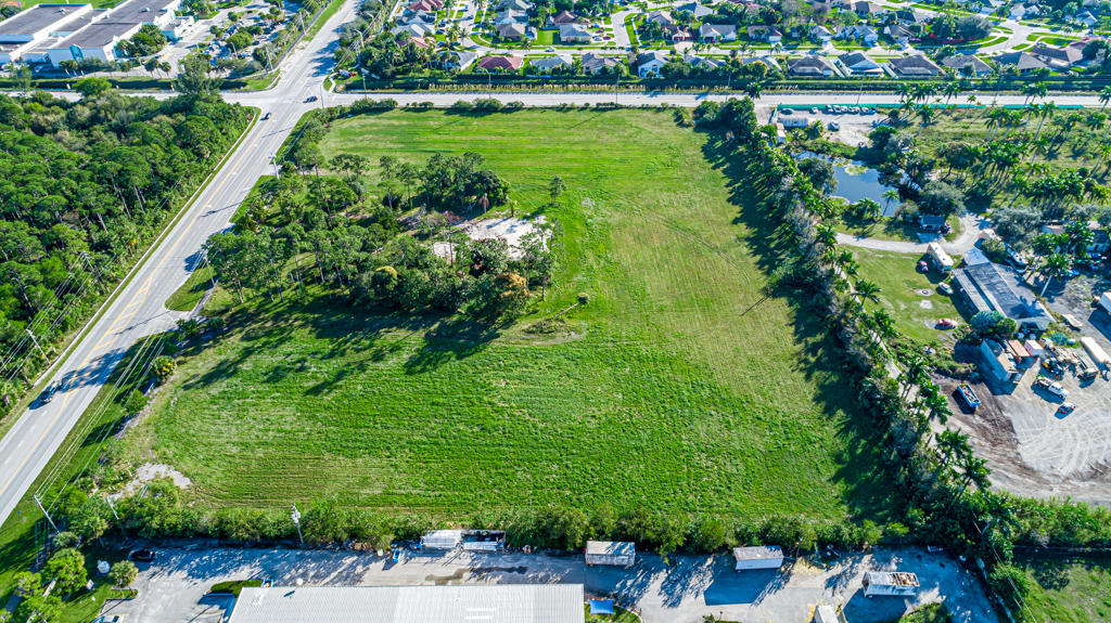  Commercial & Industrial Land Images 