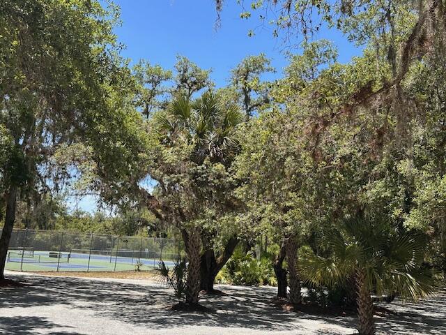  Commercial & Industrial Land Images 