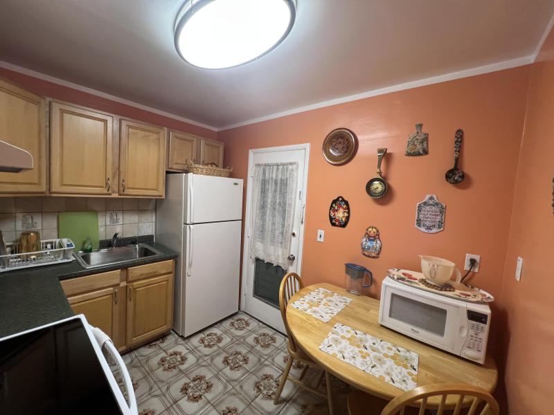 Condo & Townhome Photos