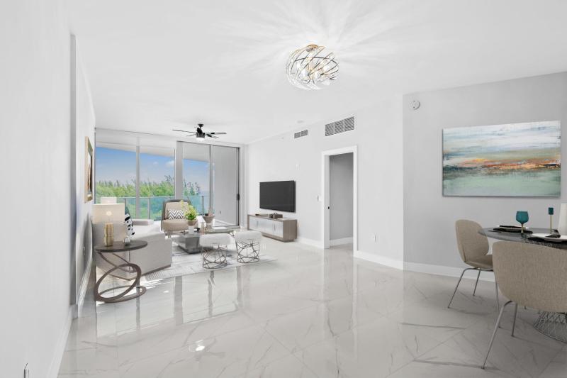  Condo & Townhome Photos