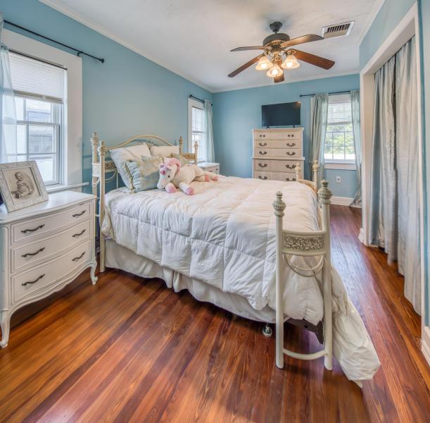 Duplex, Triplex and Fourplex Images