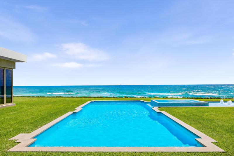  Single Family Homes Photo 8:  Manalapan,  FL 33462