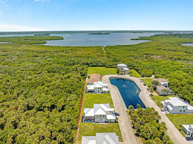 Duplex, Triplex and Fourplex Images