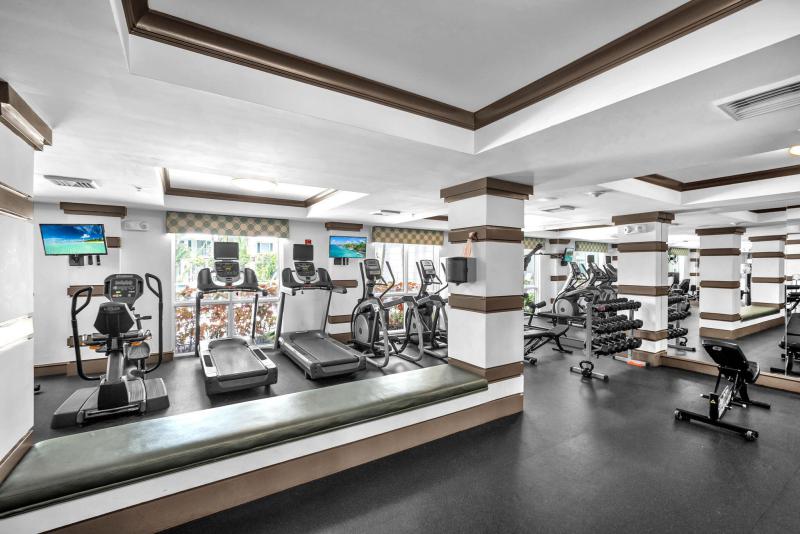  Condo & Townhome Photos