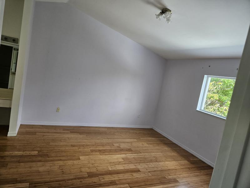  Single Family Homes Photo 12:  Miami,  FL 33179