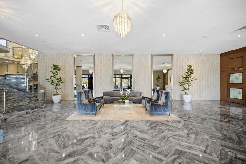  Condo & Townhome Photos
