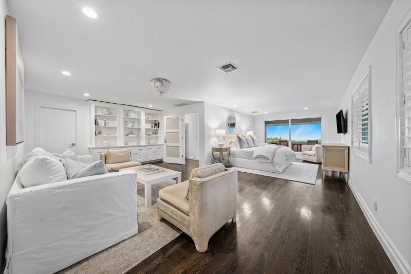  Single Family Homes Photo 35:  Ocean Ridge,  FL 33435