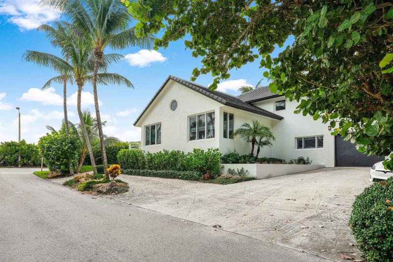  Single Family Homes Photo 50:  Ocean Ridge,  FL 33435