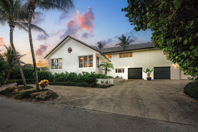  Single Family Homes Photo 51:  Ocean Ridge,  FL 33435