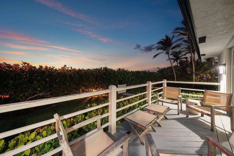  Single Family Homes Photo 52:  Ocean Ridge,  FL 33435