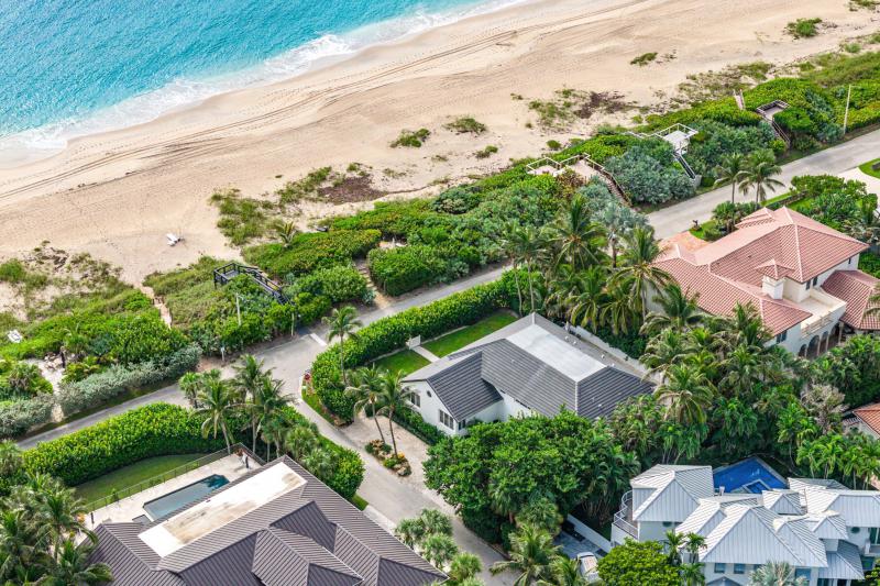  Single Family Homes Photo 61:  Ocean Ridge,  FL 33435