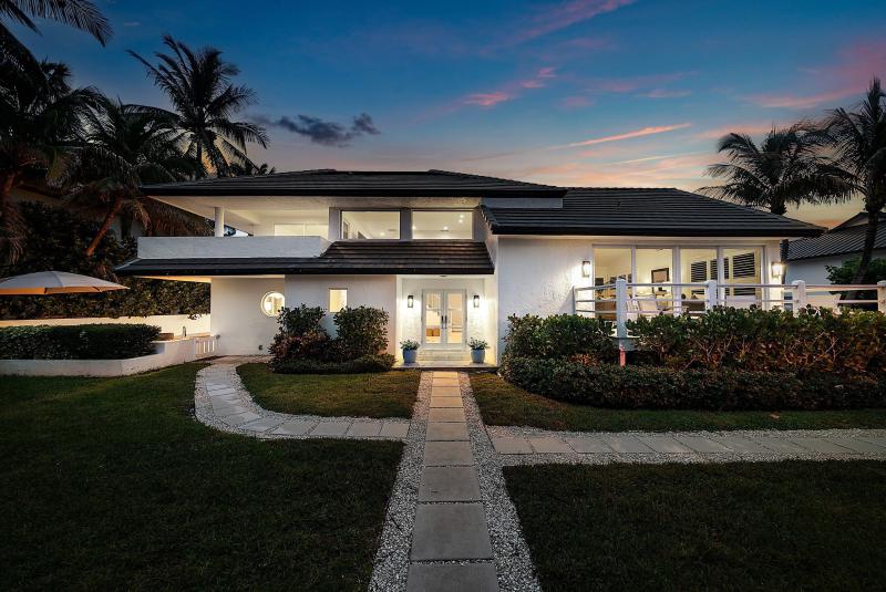  Single Family Homes Photo 65:  Ocean Ridge,  FL 33435