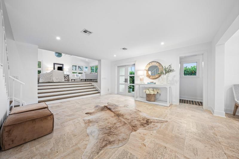  Single Family Homes Photo 9:  Ocean Ridge,  FL 33435