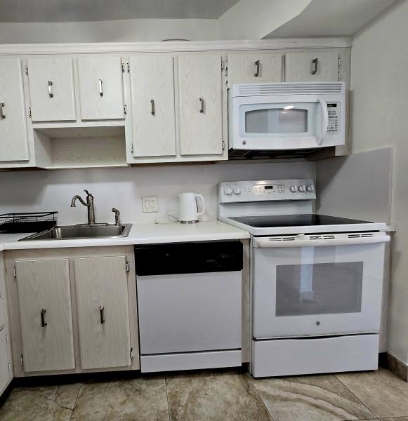  Condo & Townhome Photos