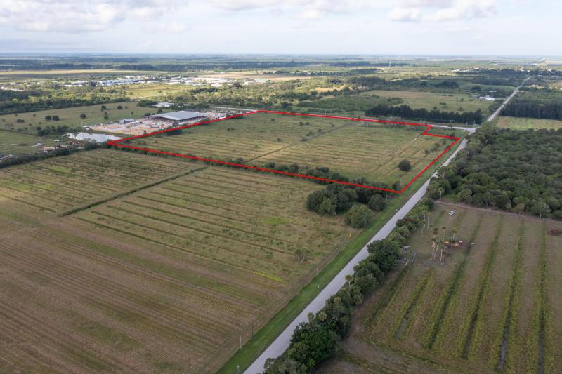  Commercial & Industrial Land Images 