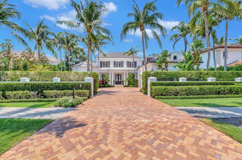  Single Family Homes Photo 2:  Highland Beach,  FL 33487