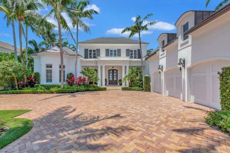  Single Family Homes Photo 3:  Highland Beach,  FL 33487