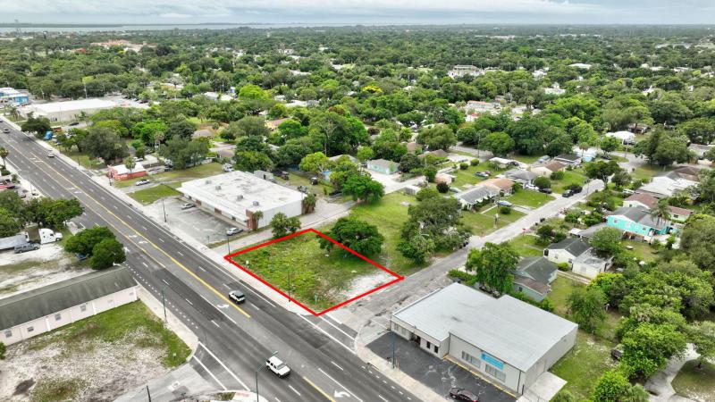  Commercial & Industrial Land Images 