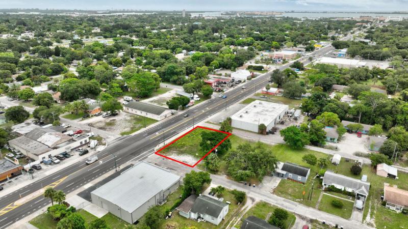  Commercial & Industrial Land Images 