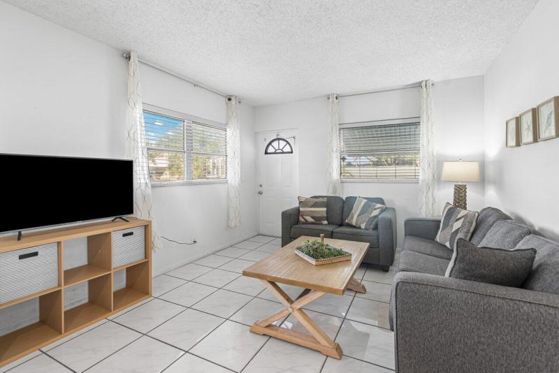 Duplex, Triplex and Fourplex Images