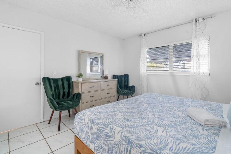 Duplex, Triplex and Fourplex Images