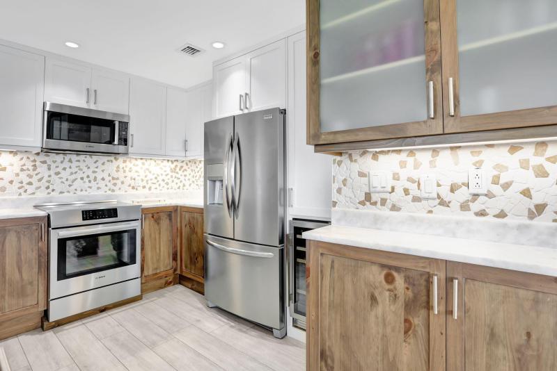  Condo & Townhome Photos