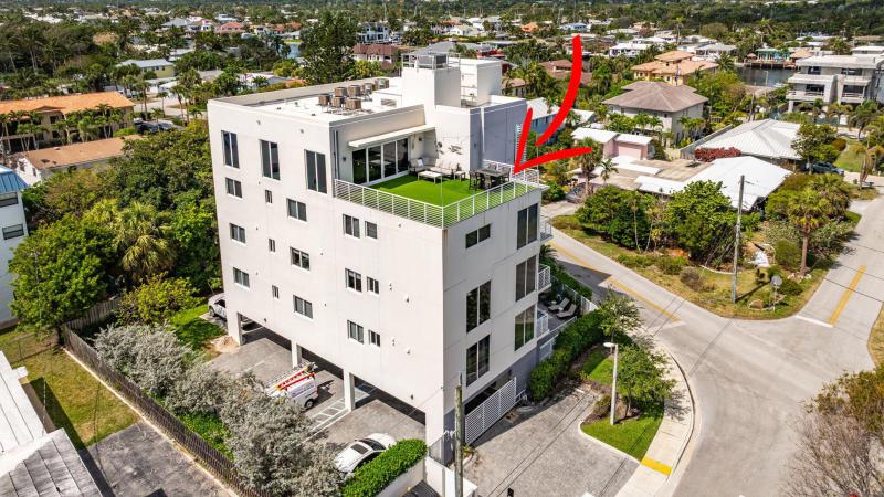  Condo & Townhome Photos