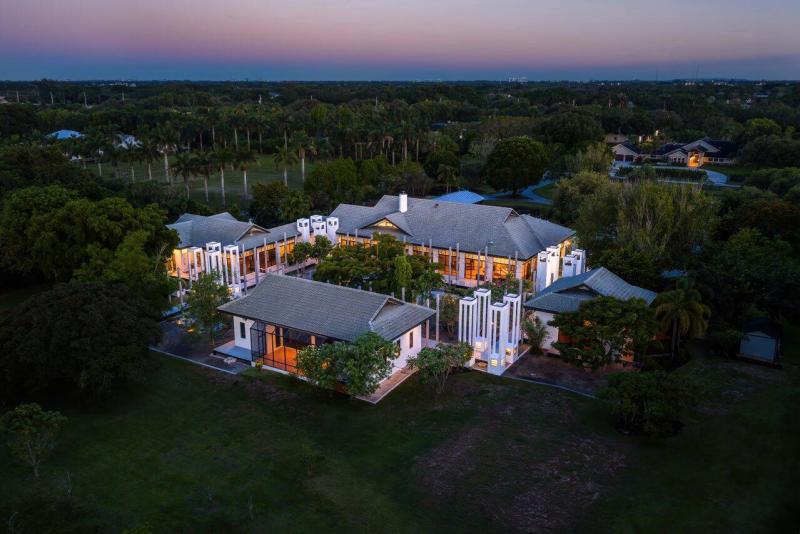  Single Family Homes Photo 2:  Boca Raton,  FL 33496