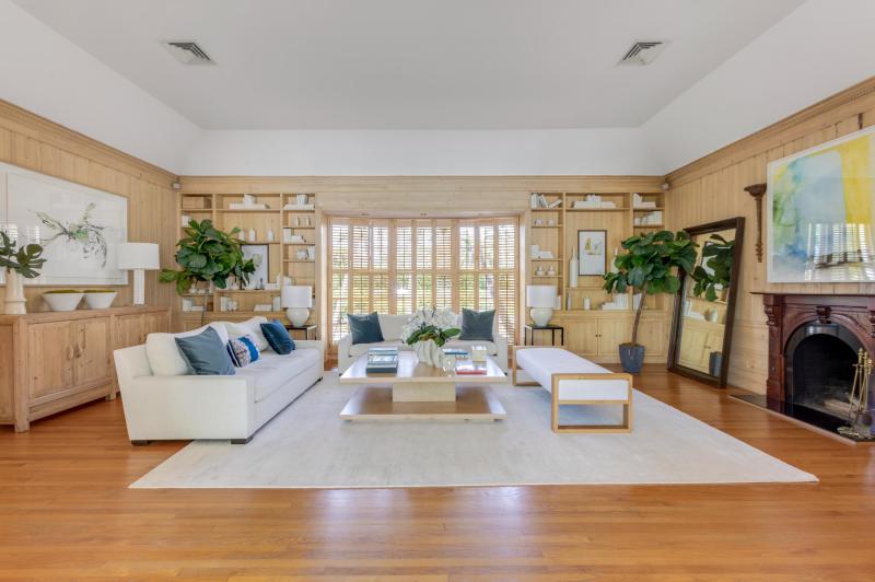  Single Family Homes Photo 13:  Palm Beach,  FL 33480