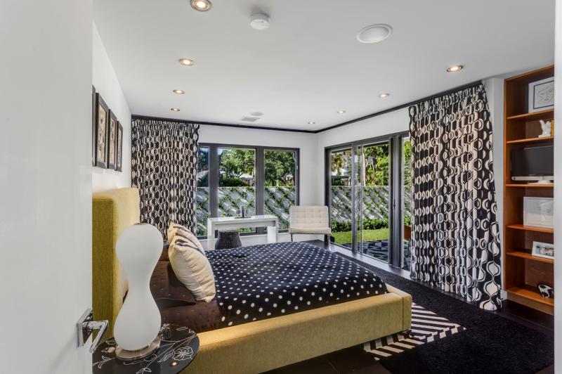  Single Family Homes Photo 28:  Delray Beach,  FL 33483