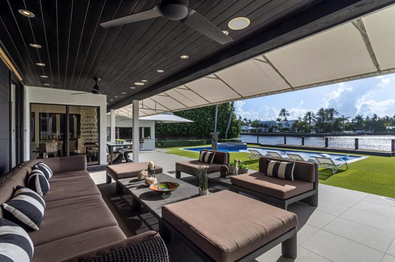  Single Family Homes Photo 59:  Delray Beach,  FL 33483