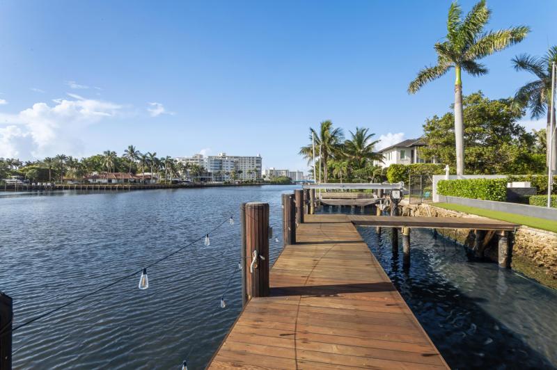  Single Family Homes Photo 68:  Delray Beach,  FL 33483