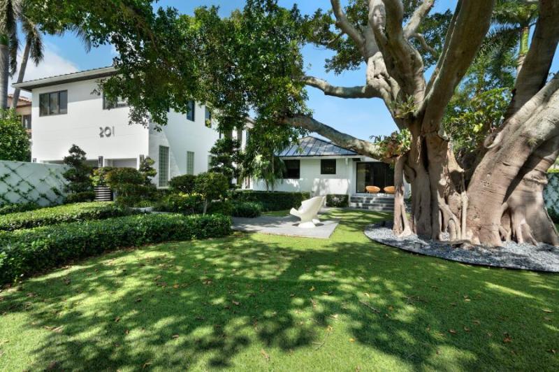  Single Family Homes Photo 9:  Delray Beach,  FL 33483