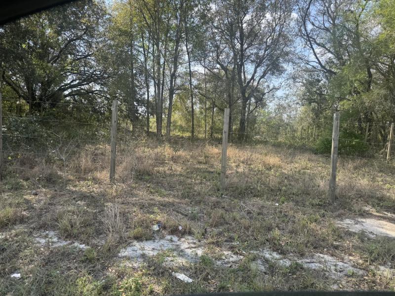  Commercial & Industrial Land Images 