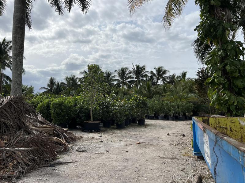  Commercial & Industrial Land Images 