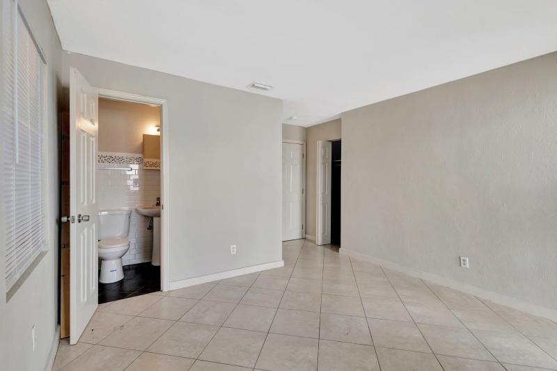 Duplex, Triplex and Fourplex Images