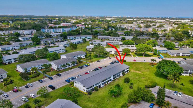  Condo & Townhome Photos