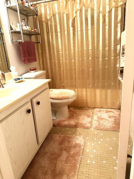  Condo & Townhome Photos