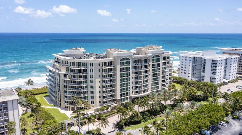  Condo & Townhome Photos