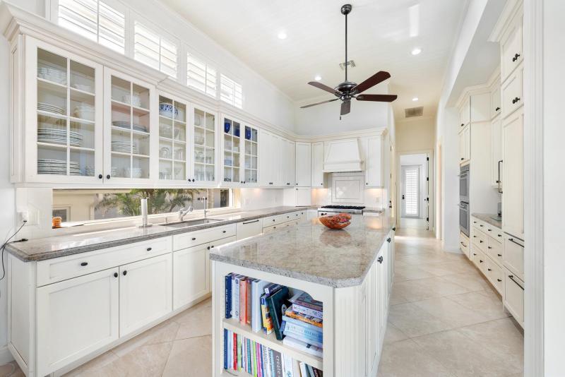  Single Family Homes Photo 10:  Jupiter,  FL 33469