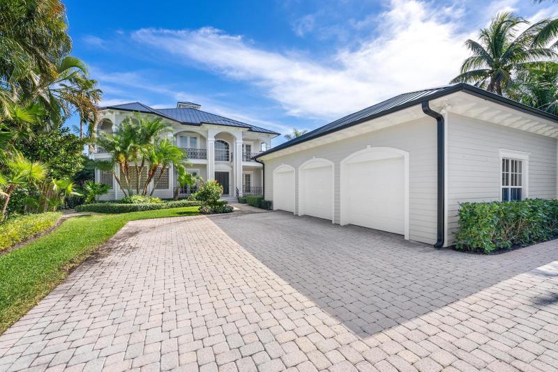  Single Family Homes Photo 17:  Jupiter,  FL 33469