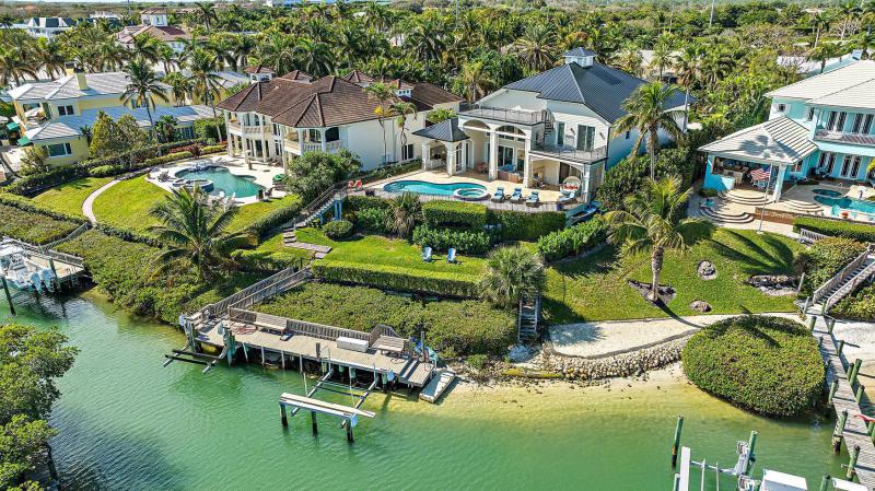 Single Family Homes Photo 20:  Jupiter,  FL 33469
