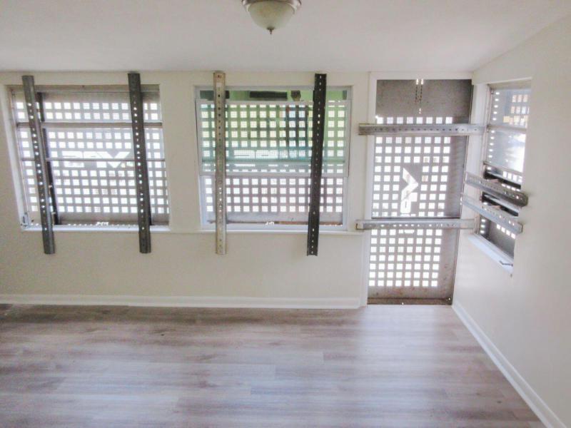  Single Family Homes Photo 4:  Fort Lauderdale,  FL 33311