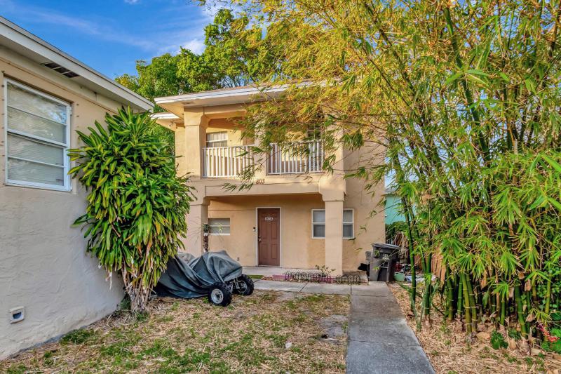 Duplex, Triplex and Fourplex Images